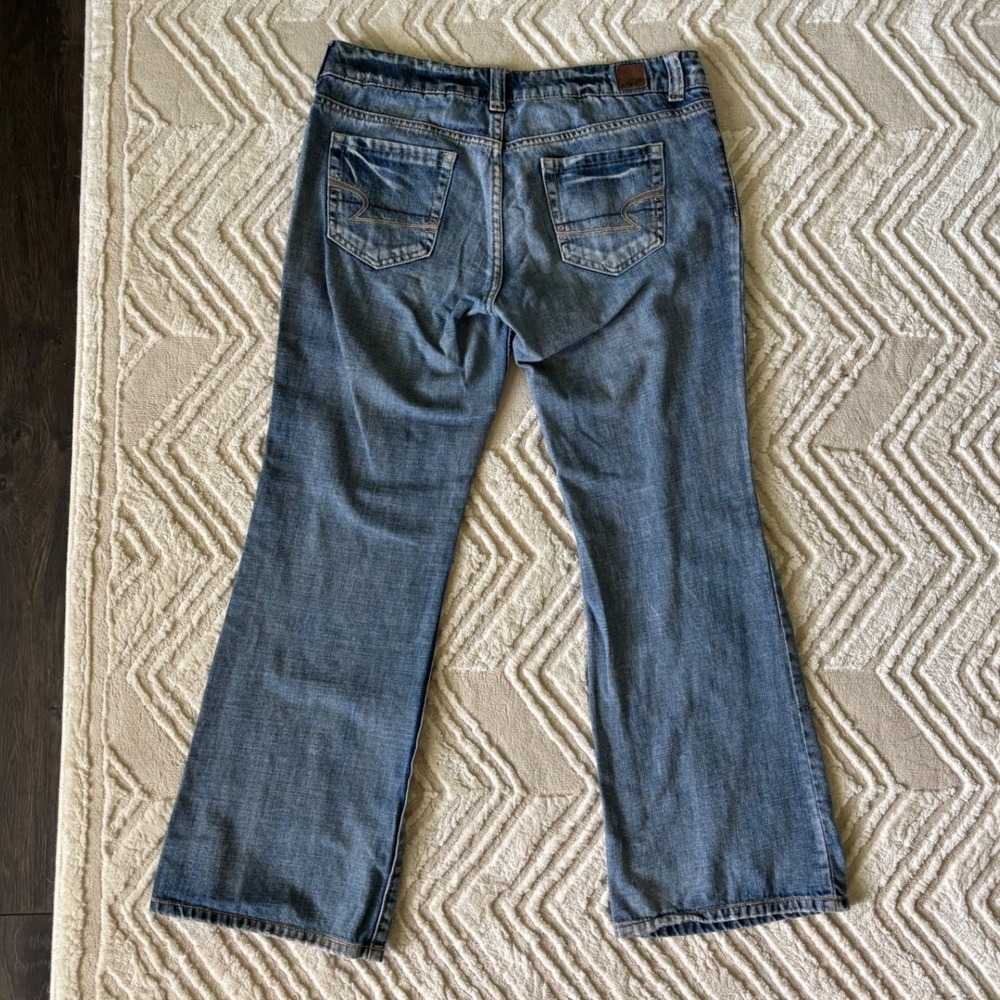 Y2K Low Rise American Eagle Light Wash Denim Flare Jeans - Picture 4 of 6